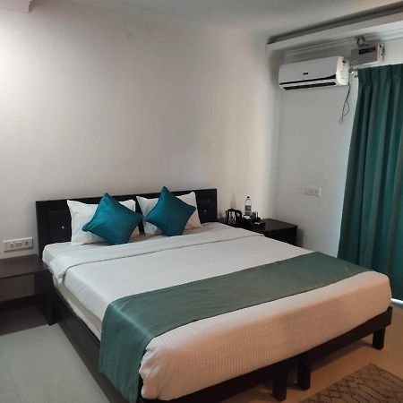 Square Inn Devanahalli Экстерьер фото